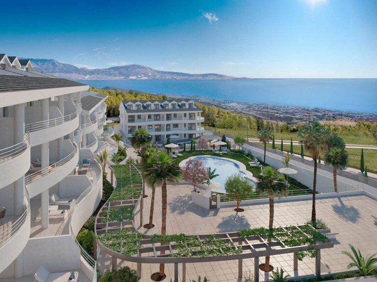 Apartment for Sale in Benalmádena, Benalmadena, Malaga 8