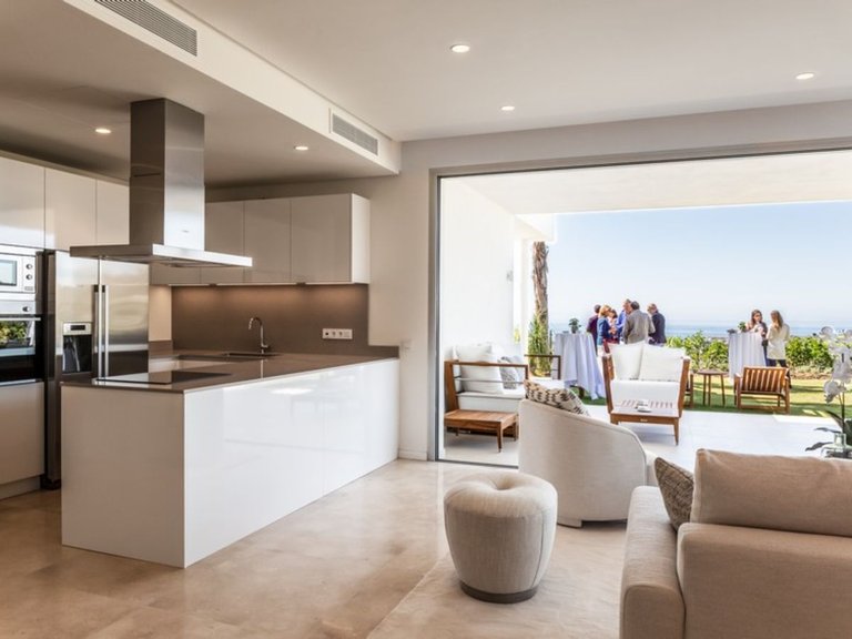 Apartment for Sale in Benahavís, Malaga 3