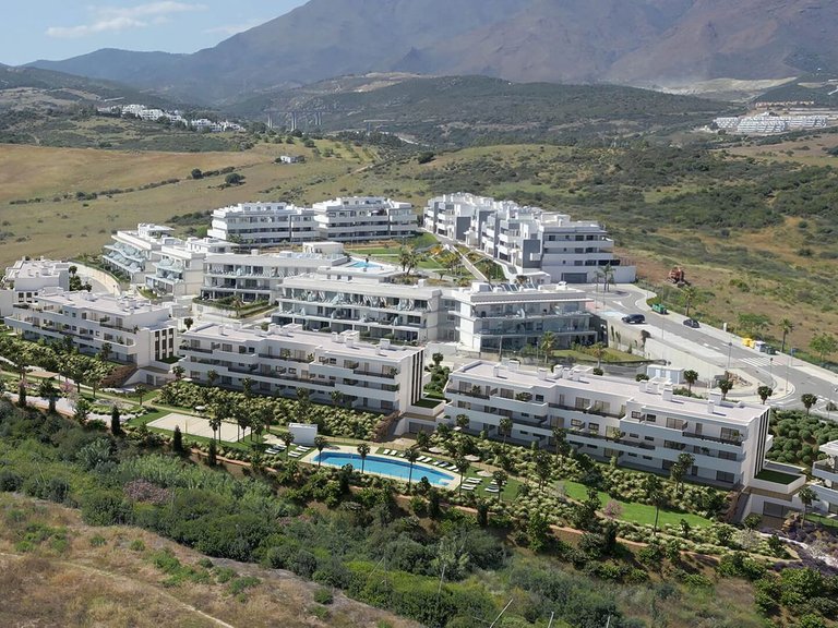 Apartment for Sale in Estepona, Malaga 5