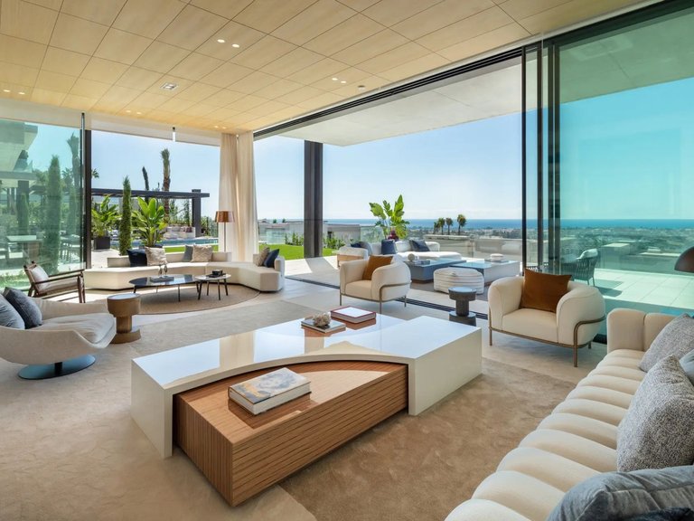 Apartment for Sale in La Quinta, Malaga 7