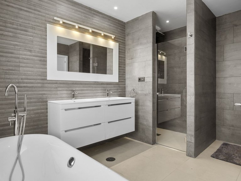 Apartment for Sale in Torremuelle, Malaga 25