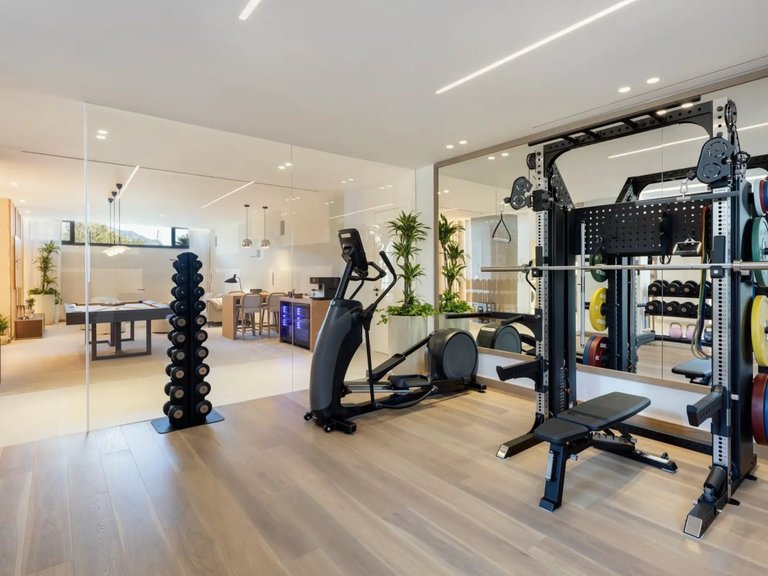 Apartment for Sale in Benahavís, Malaga 9