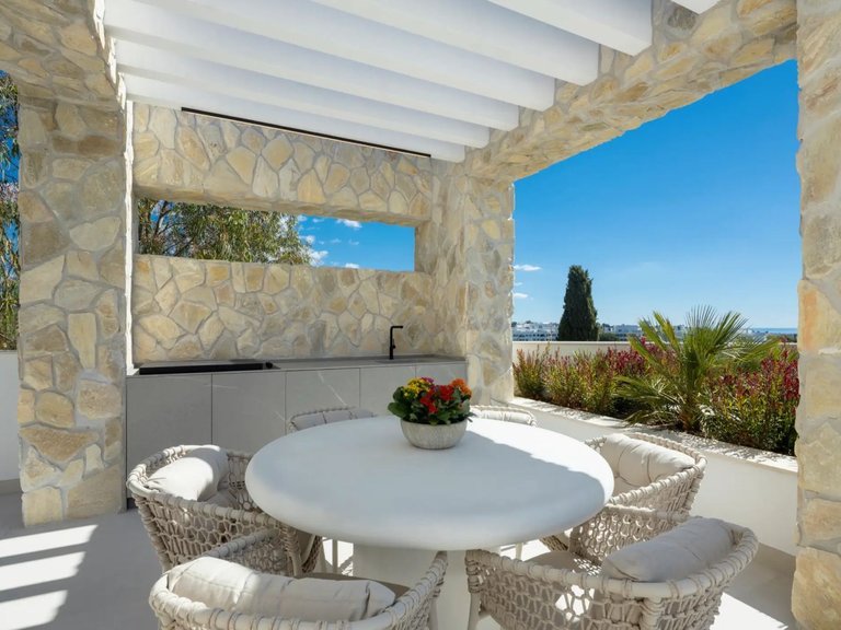 Apartment for Sale in Benahavís, Malaga 10