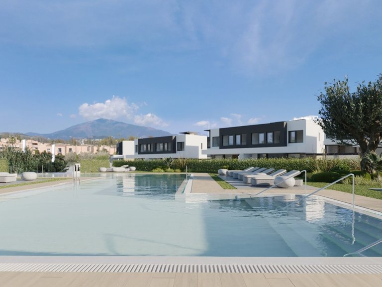 Apartment for Sale in Estepona, Malaga 11