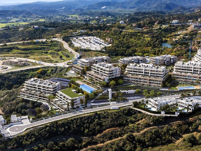 Apartment for Sale in Estepona, Malaga 2
