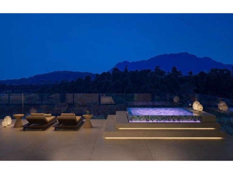 Apartment for Sale in Benahavís, Malaga 11