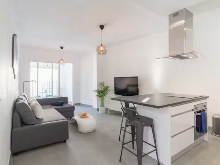 Apartment for Sale in Málaga Centro, Malaga 11