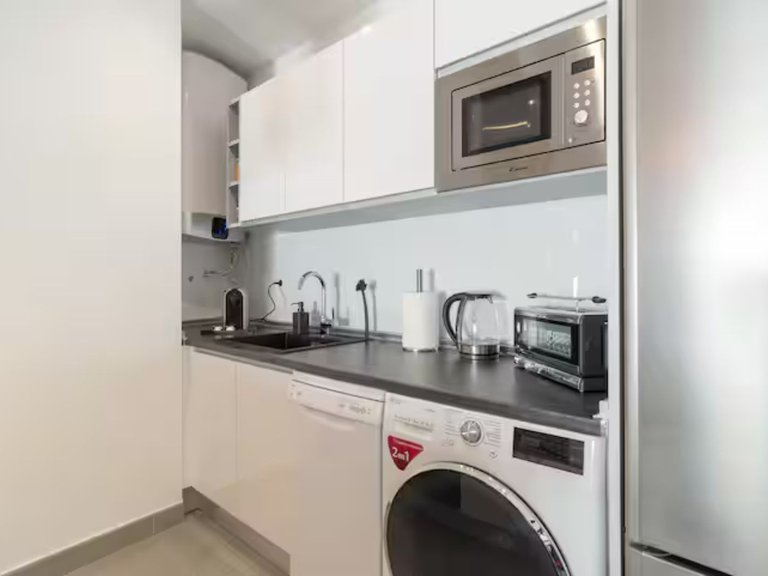Apartment for Sale in Málaga Centro, Malaga 12