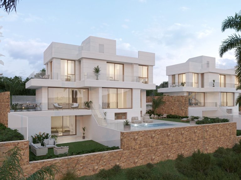 Apartment for Sale in Estepona, Malaga 1