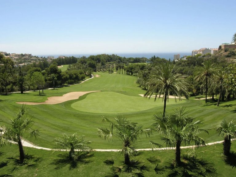 Apartment for Sale in Benalmadena, Malaga 13