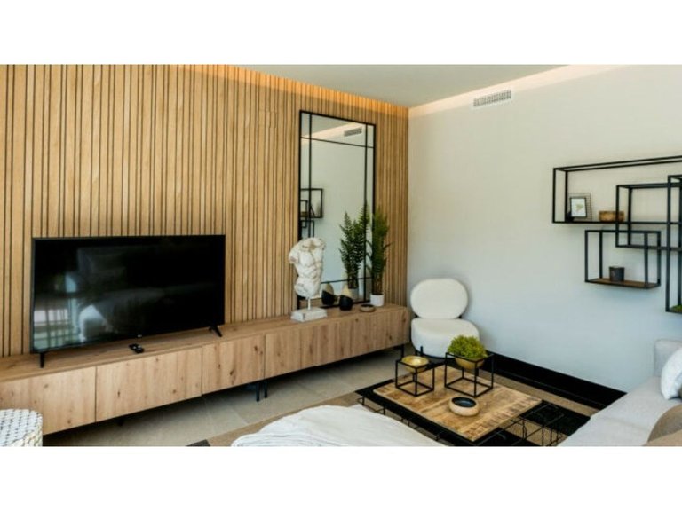 Apartment for Sale in Marbella, Malaga 12