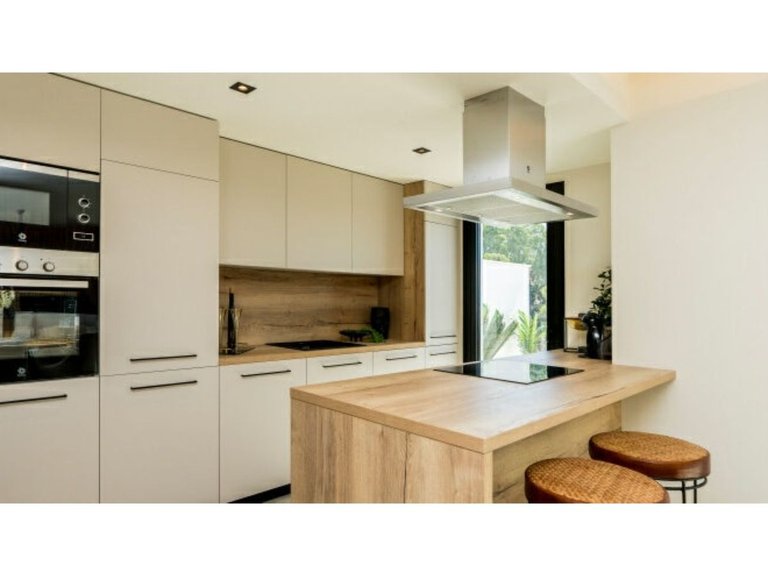 Apartment for Sale in Marbella, Malaga 19