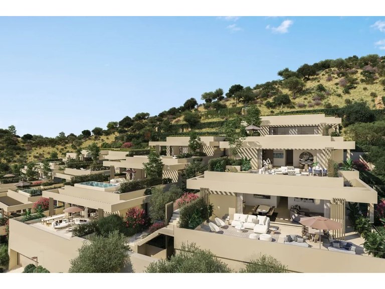 Apartment for Sale in Benahavís, Malaga 8