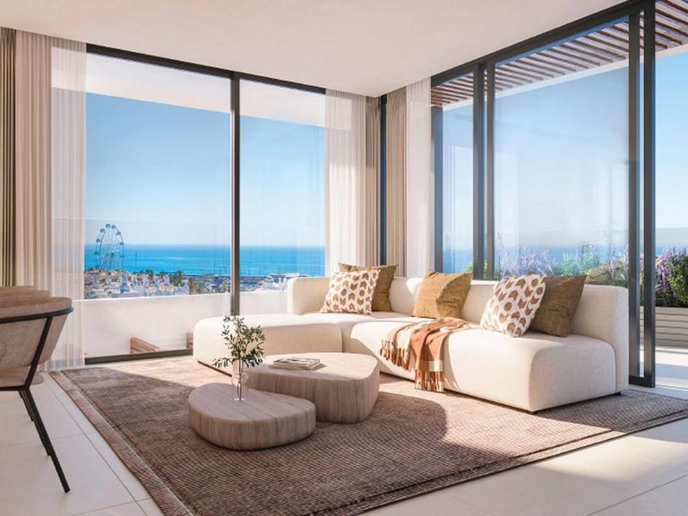 Apartment for Sale in Benalmádena Costa, Benalmadena, Malaga 5