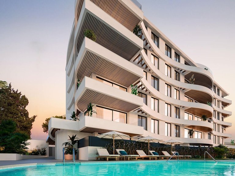 Apartment for Sale in Benalmádena Costa, Benalmadena, Malaga 8