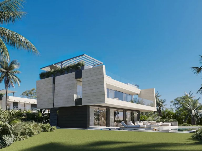 Apartment for Sale in Marbella, Malaga 1