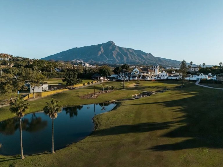 Apartment for Sale in Estepona, Malaga 13