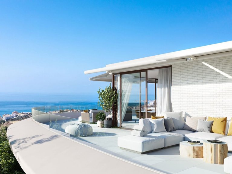 Apartment for Sale in Fuengirola, Malaga 1