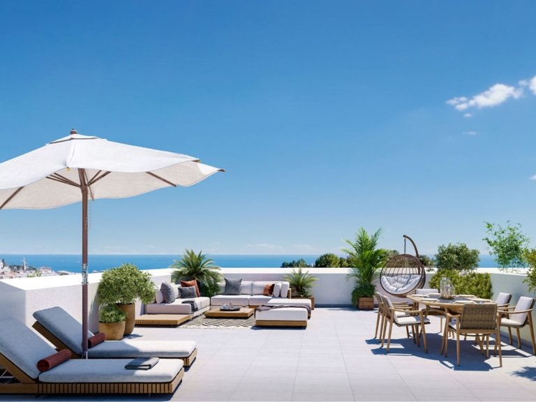 Apartment for Sale in Los Pacos, Fuengirola, Malaga 1