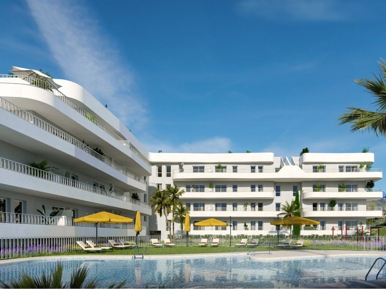 Apartment for Sale in Los Pacos, Fuengirola, Malaga 3