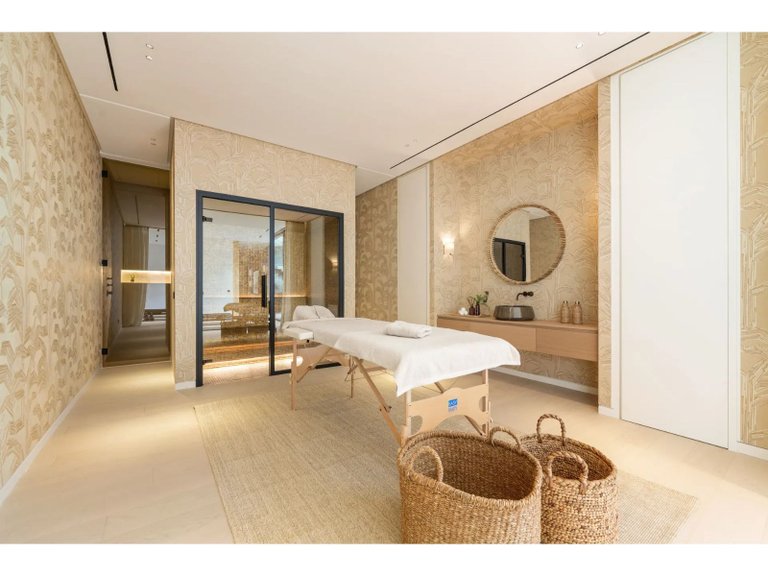 Apartment for Sale in Marbella, Malaga 9