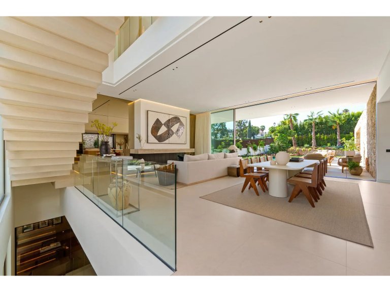 Apartment for Sale in Marbella, Malaga 12