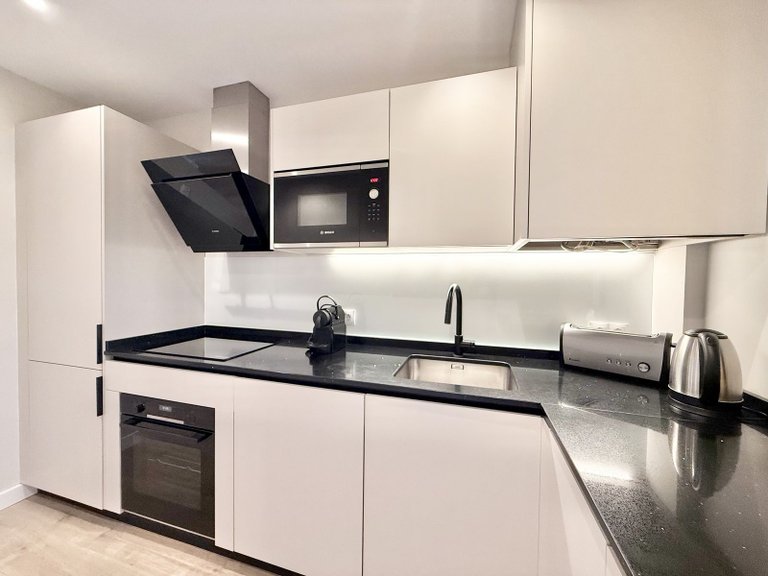 Apartment for Sale in Benahavís, Malaga, Spain 10