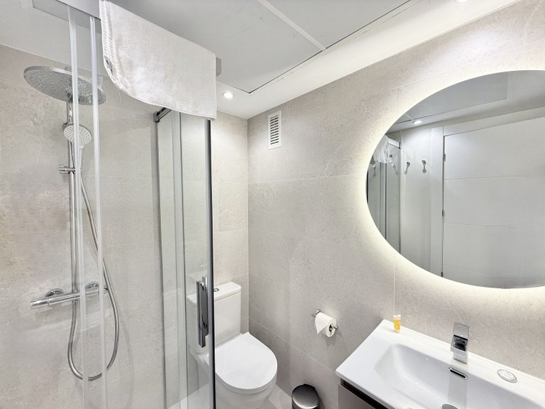 Apartment for Sale in Benahavís, Malaga, Spain 14