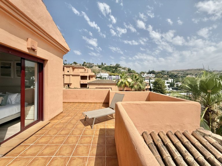 Apartment for Sale in Benahavís, Malaga, Spain 8