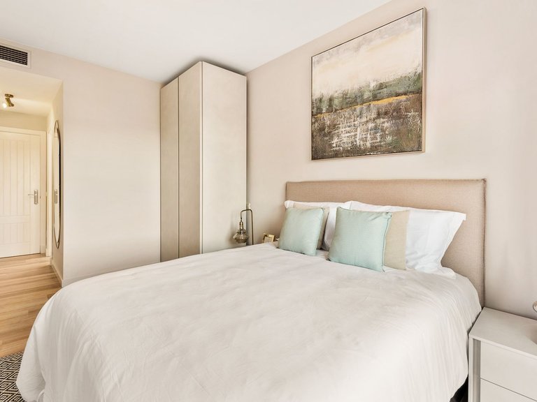 Apartment for Sale in Benahavís, Malaga, Spain 11