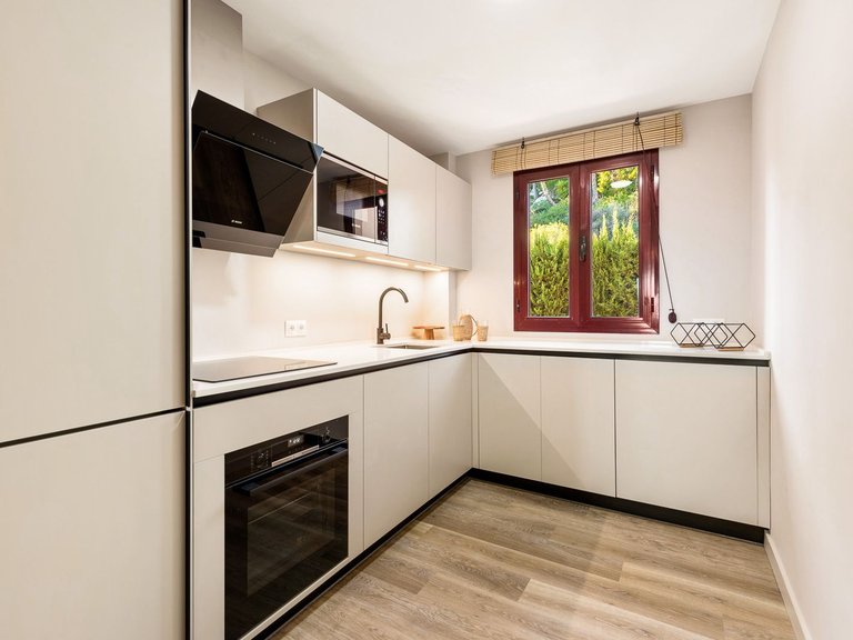 Apartment for Sale in Benahavís, Malaga, Spain 7