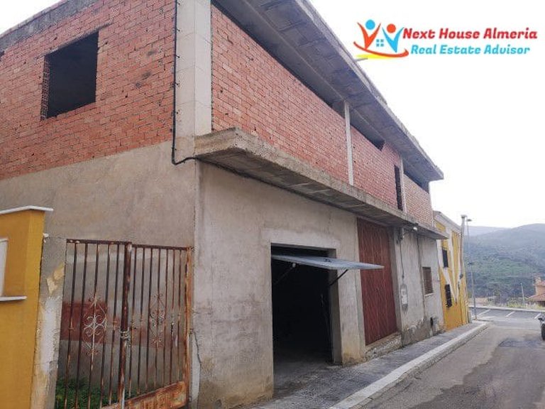 Commercial for Sale in Fines, Almeria 1