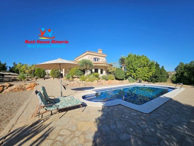 Villa for Sale in Vera, Almeria 1