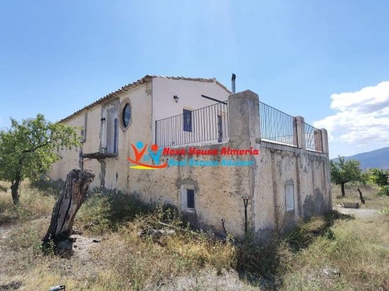 Country House for Sale in Lúcar, Almeria 4