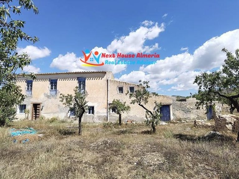 Country House for Sale in Lúcar, Almeria 95