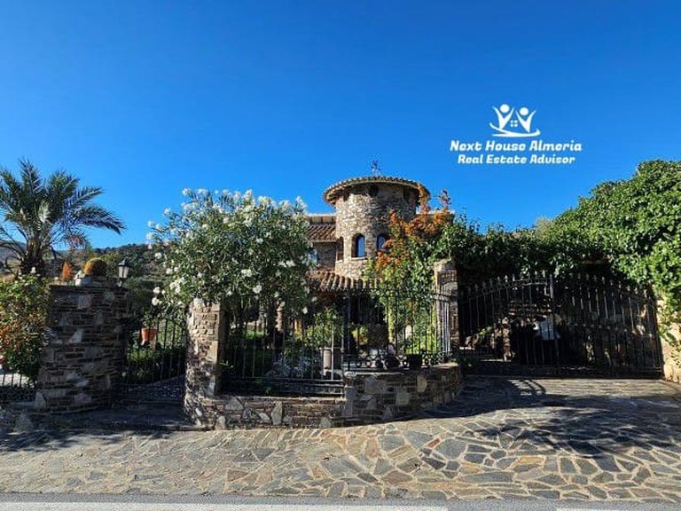 Villa for Sale in Chercos, Almeria 2
