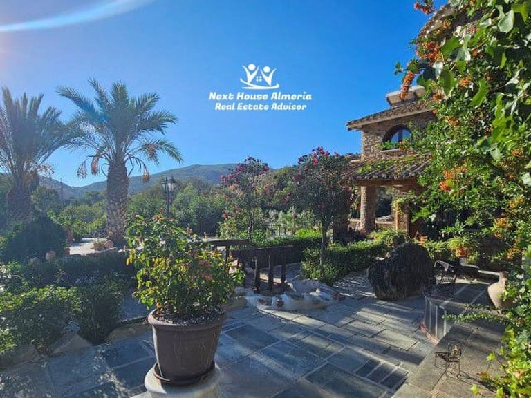 Villa for Sale in Chercos, Almeria 93
