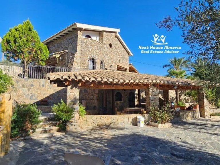 Villa for Sale in Chercos, Almeria 16