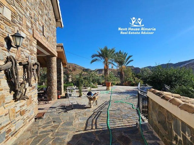 Villa for Sale in Chercos, Almeria 37