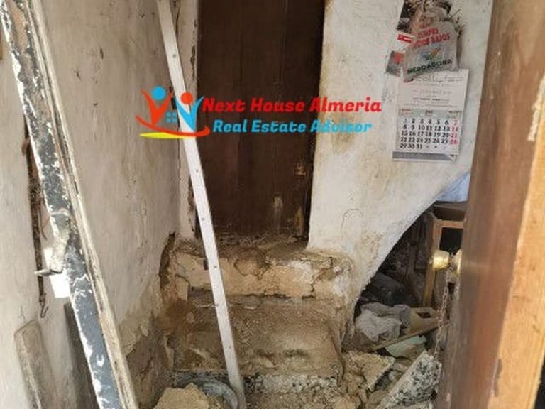 Country House for Sale in La Piedra Amarilla, Almeria 6
