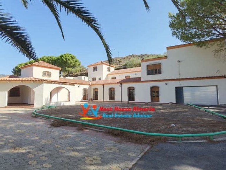 Country House for Sale in Las Tres Villas, Almeria 2