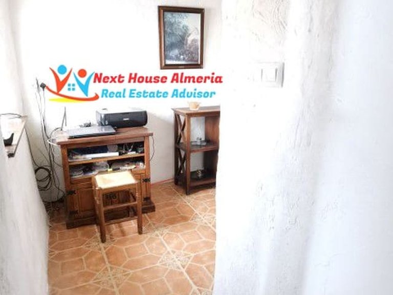 Country House for Sale in Cúllar, Granada 37
