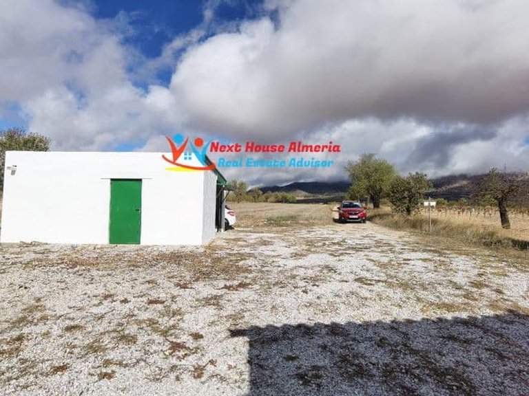 Country House for Sale in Cúllar, Granada 63