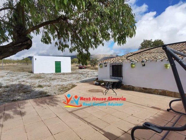 Country House for Sale in Cúllar, Granada 6
