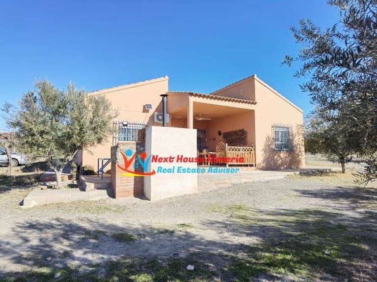 Country House for Sale in Tabernas, Almeria 2