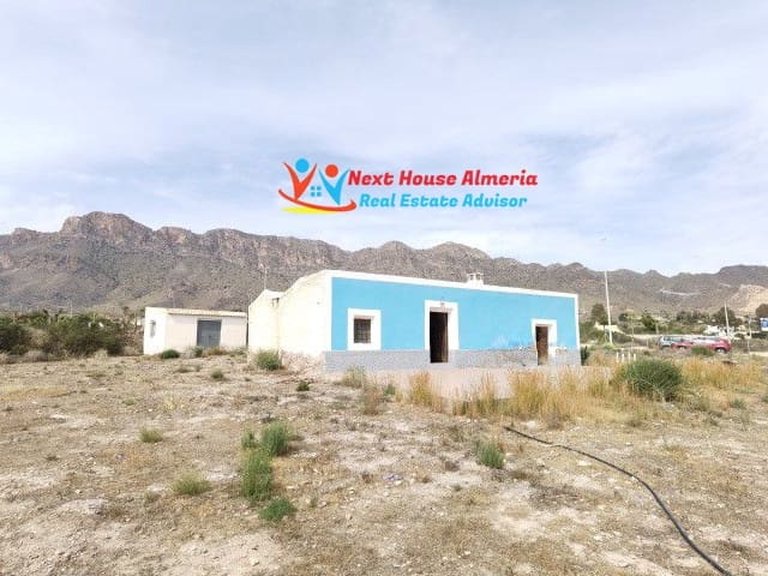 Country House for Sale in Pilar De Jaravia, Almeria 1