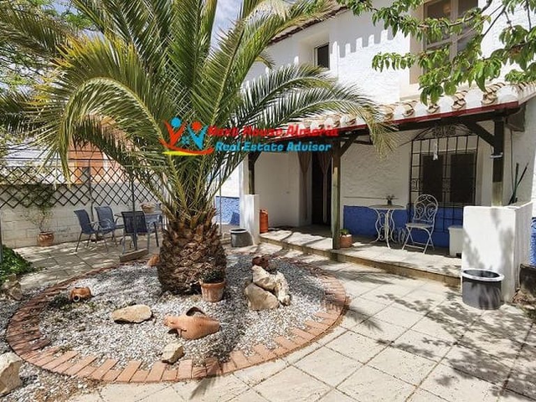 Country House for Sale in Cúllar, Granada 3