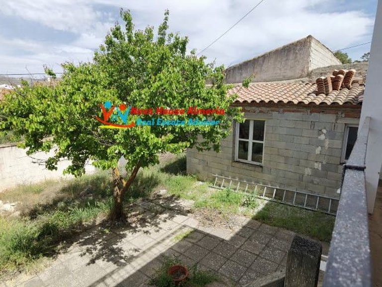 Country House for Sale in Cúllar, Granada 11