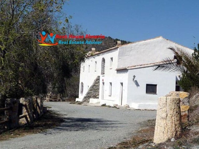 Country House for Sale in Taberno, Almeria 16