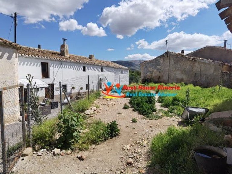 Country House for Sale in Las Vertientes, Granada 50